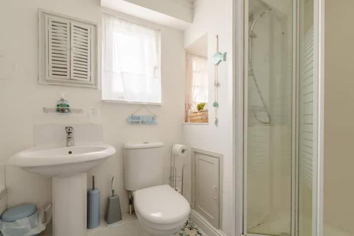 Dog Friendly Cottage 2 Mins To Beach With Hot Tub And Zappi Ev Lessingham Bagian luar foto