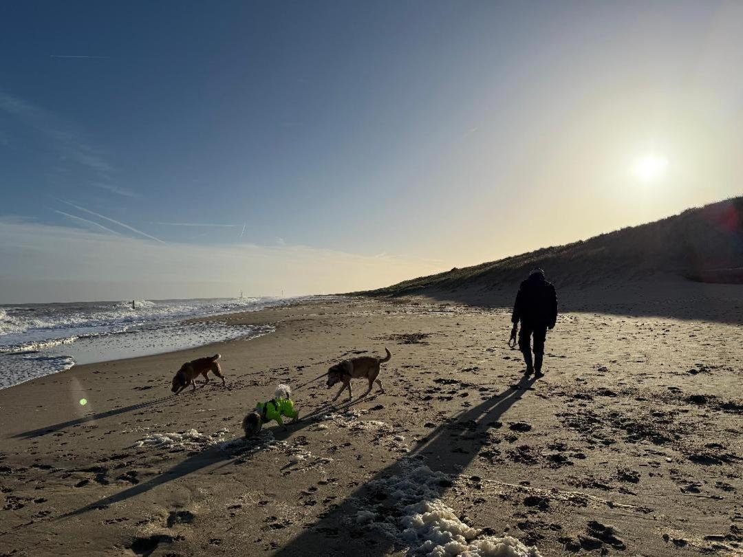 Dog Friendly Cottage 2 Mins To Beach With Hot Tub And Zappi Ev Lessingham Bagian luar foto
